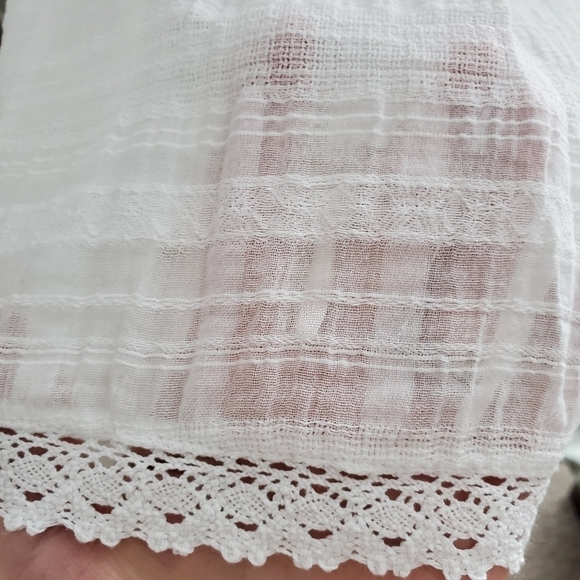 Women's Dress - Picture 6 of 11